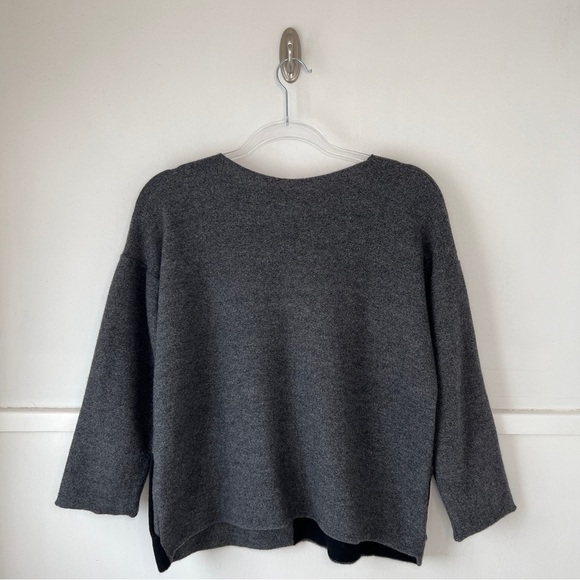Ane Kenssen Gray and Black Two Tone Color Block Wool Crewneck Sweater - Picture 8 of 10